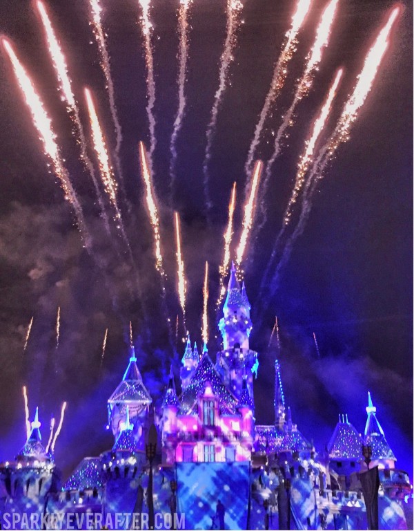 Best Place to Watch Disneyland Forever Fireworks at Disneyland | SparklyEverAfter.com