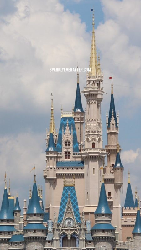 Disney iPhone Wallpaper | SparklyEverAfter.com