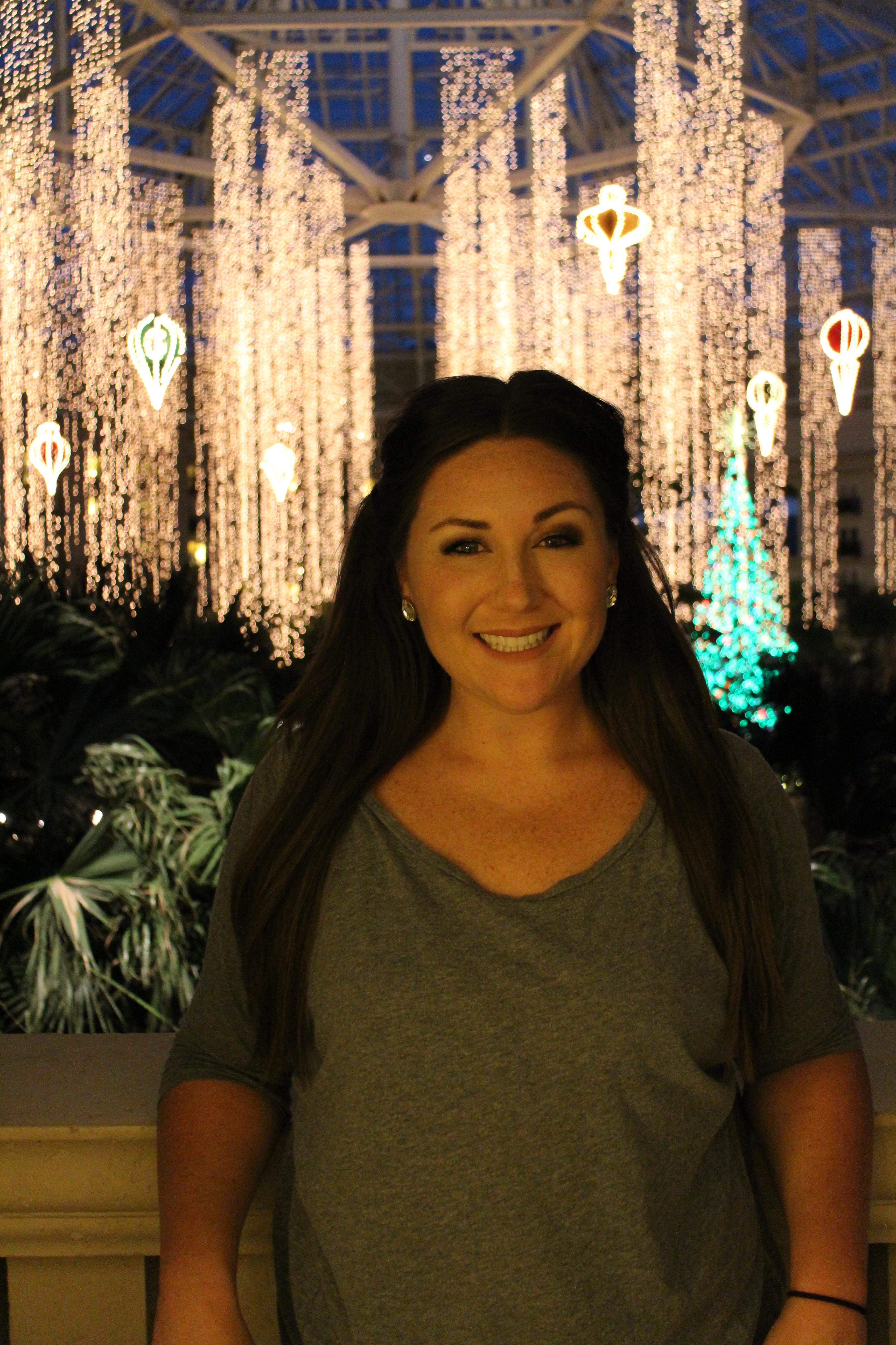 Sparkly Nicole Gaylord Palms Christmas 2015 SparklyEverAfter.com