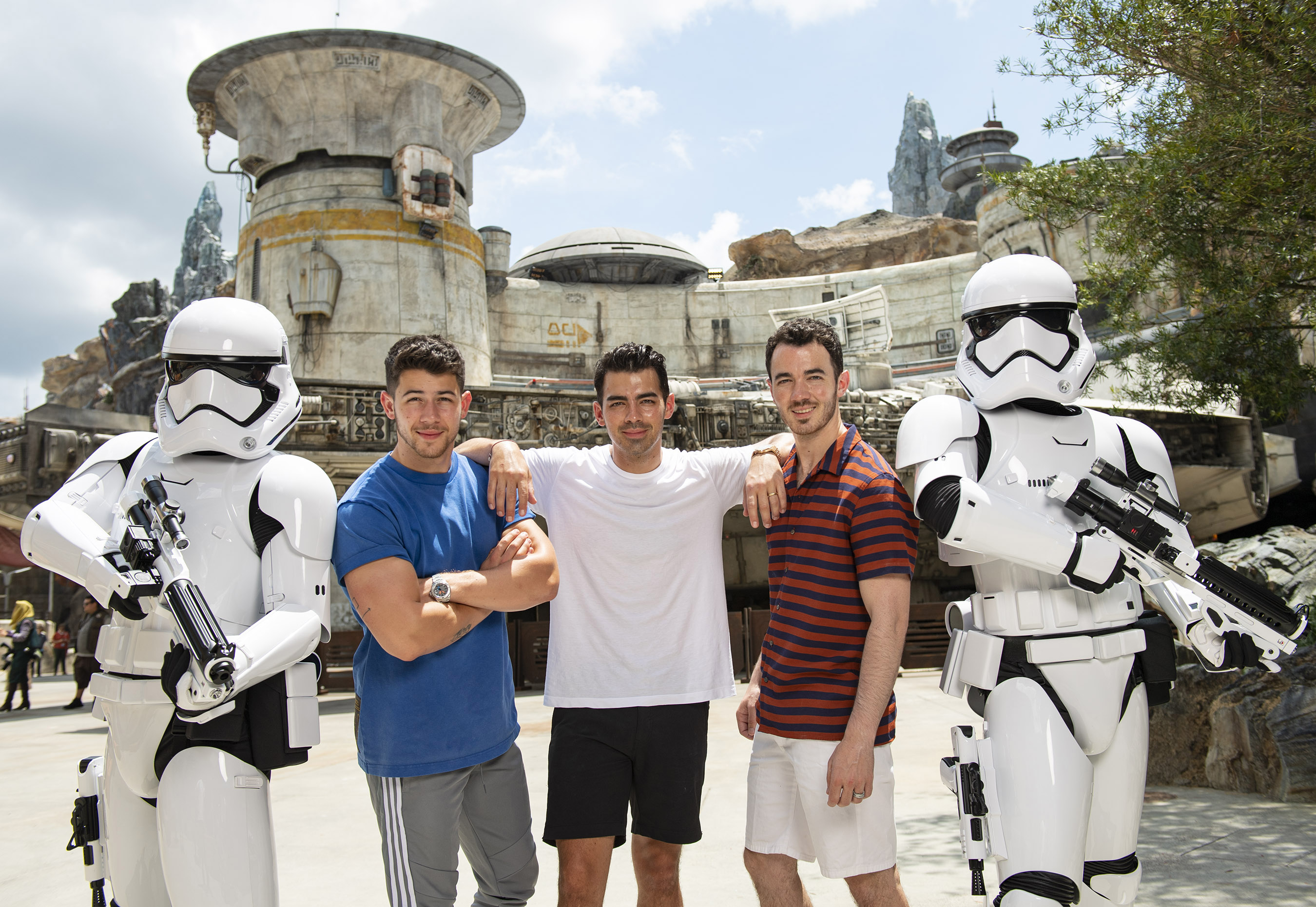 See what the Jonas Brothers did at Walt Disney World | SparklyEverAfter.com