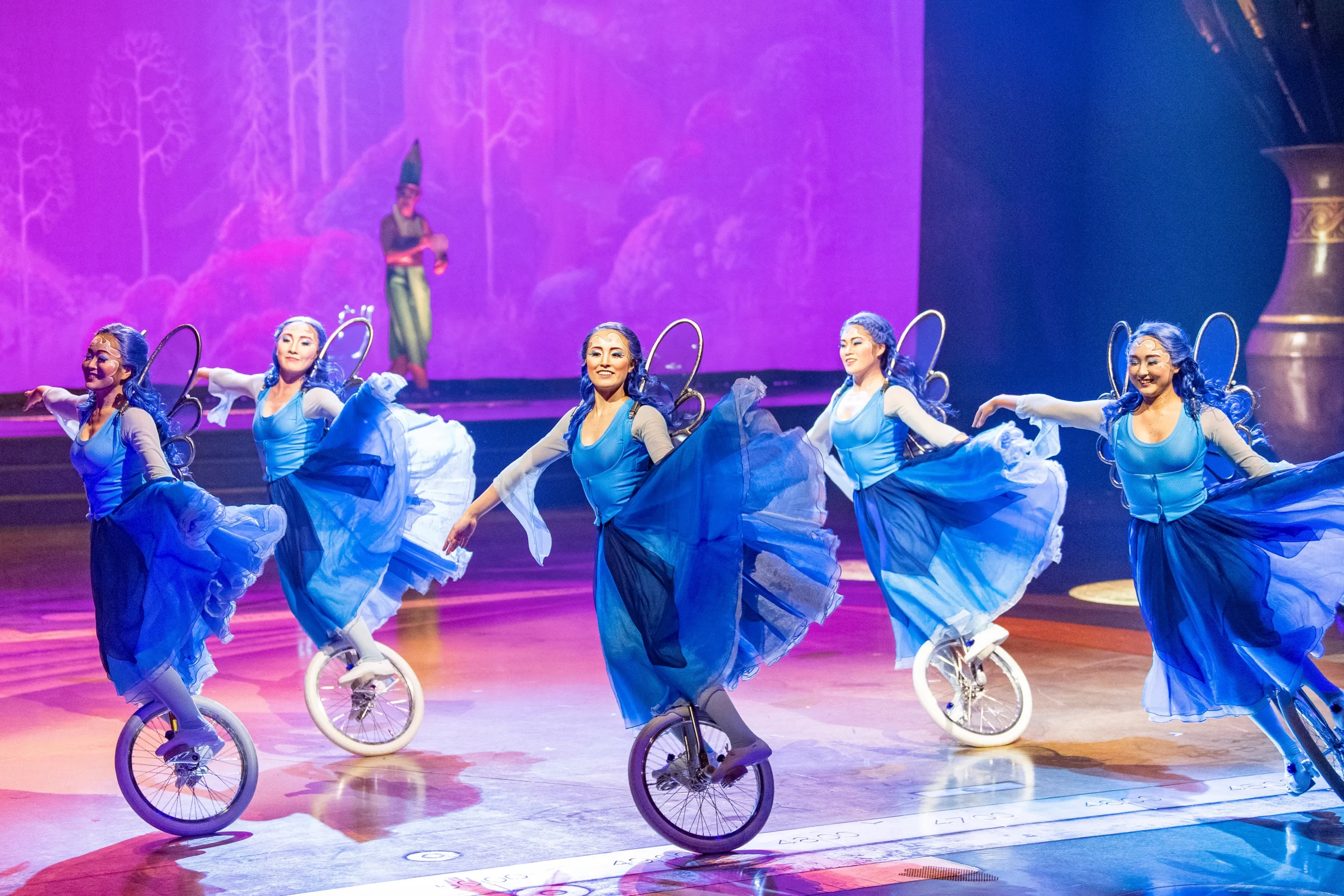 Drawn to Life blue fairy unicycle act