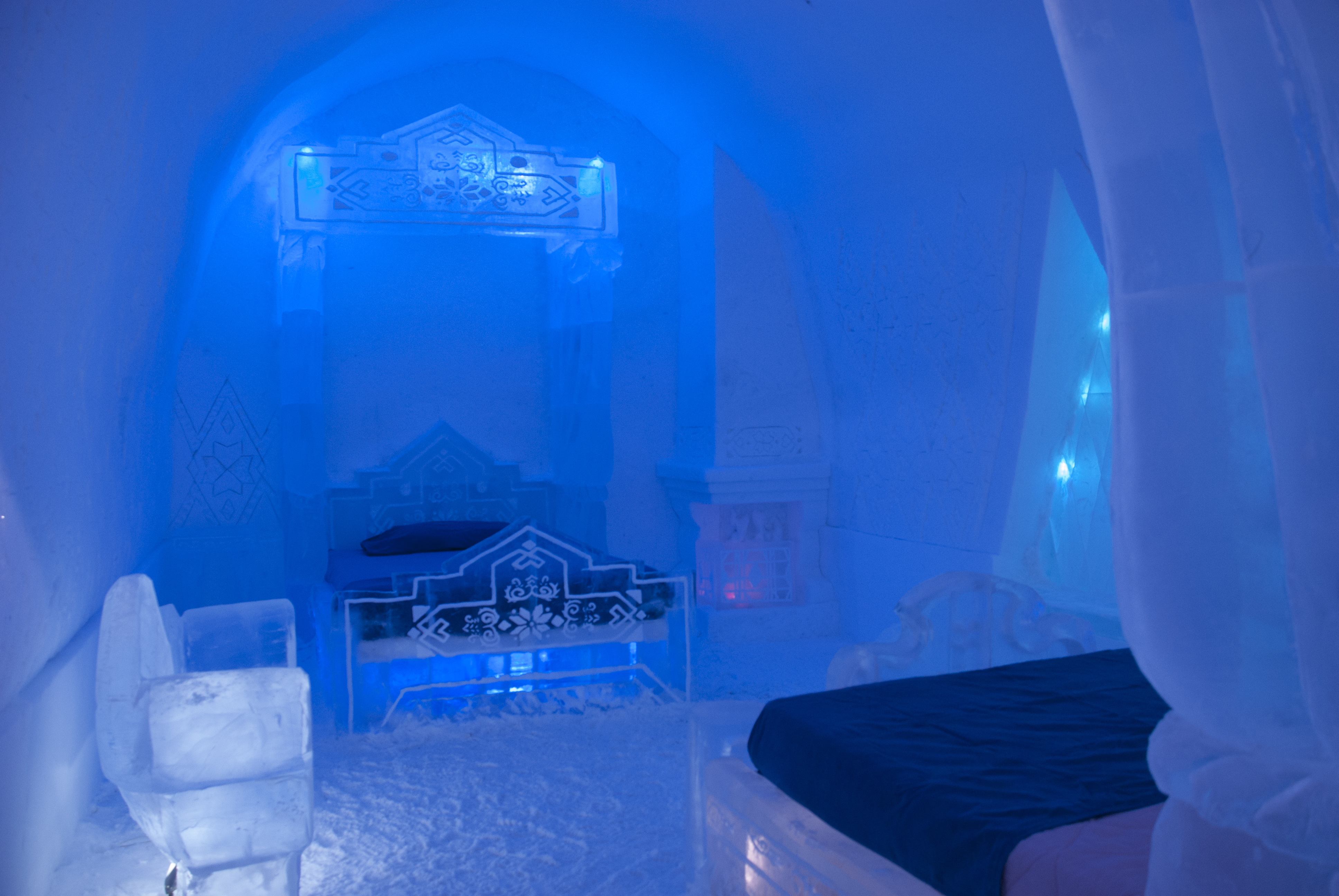 Frozen Themed Suite At Quebec City S Ice Hotel