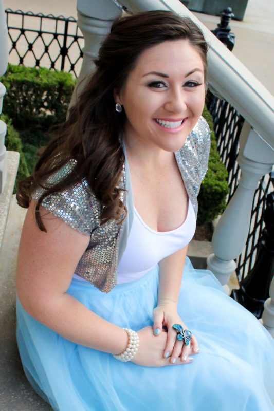 Cinderella Inspired Photo Shoot | SparklyEverAfter.com