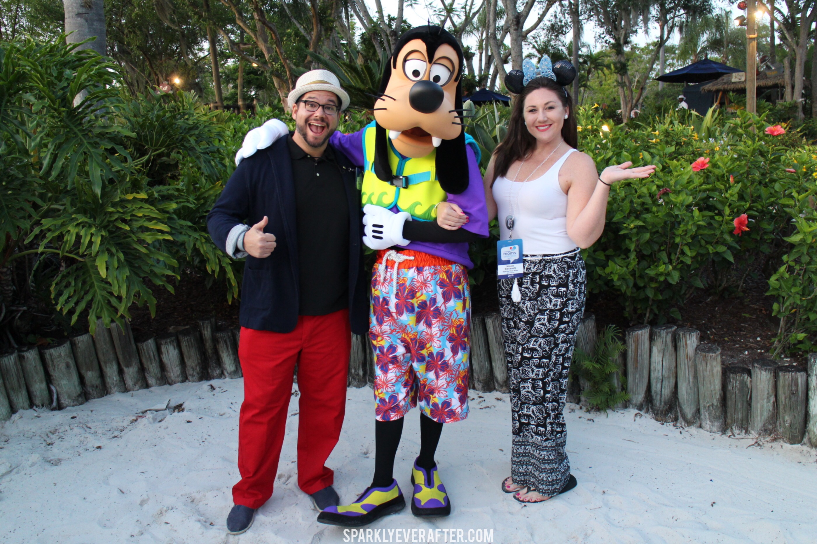 Disney Social Media Moms Celebration Typhoon Lagoon Beach Bash SparklyEverAfter.com